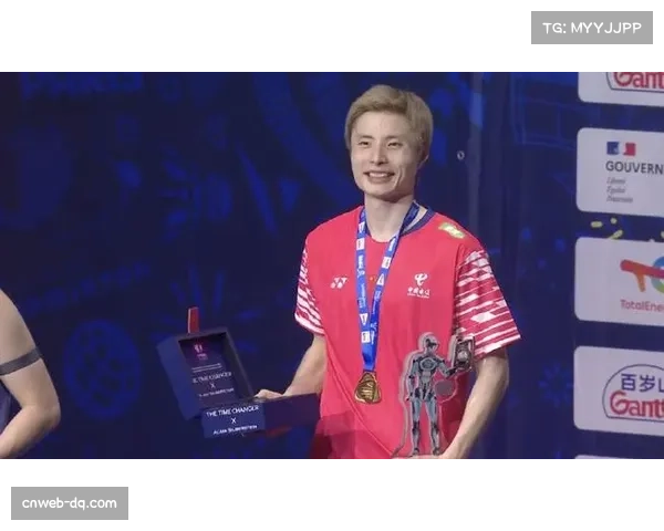 石宇奇社交媒体发文继续努力 世锦赛冠军是新起点